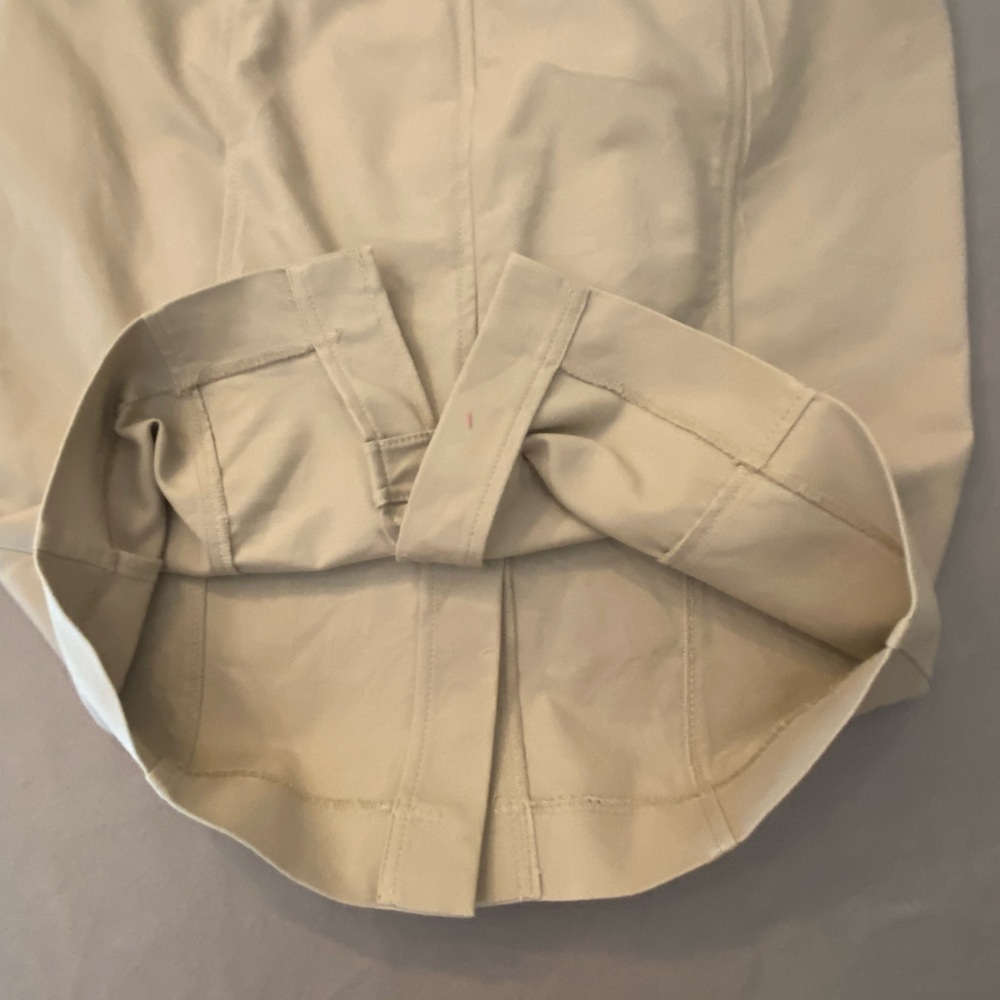 🌸Buy 2 for $10🌸 
Beige pencil skirt 2 front pockets - Picture 3 of 4